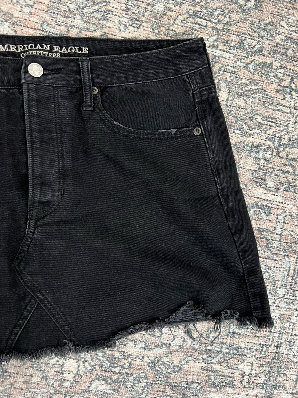 American Eagle Black Denim Mini Skirt Women’s Size 12 Button Fly Raw Hem - Picture 3 of 12